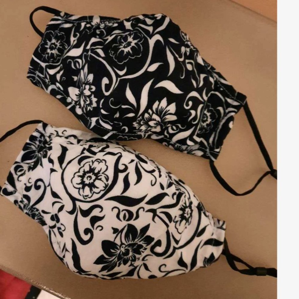 Floral Pattern Face Mask - Picture 2 of 11